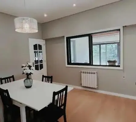 Gran Casa Pareada Con Piscina En Vigo Σπίτι διακοπών *