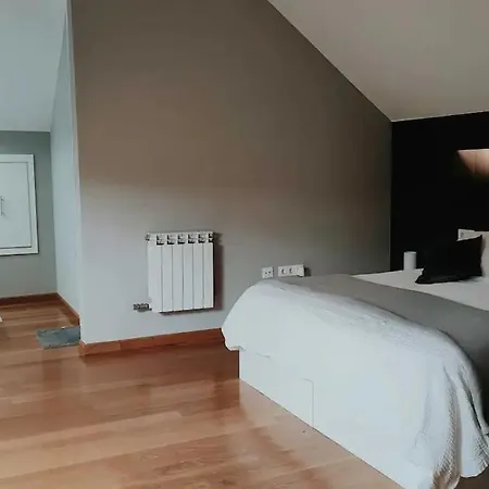 Gran Casa Pareada Con Piscina En Vigo Σπίτι διακοπών Βίγκο